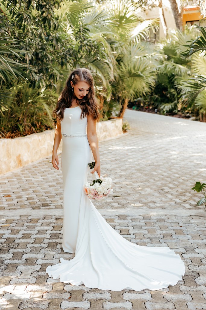 bridal portrait destination wedding in Mexico