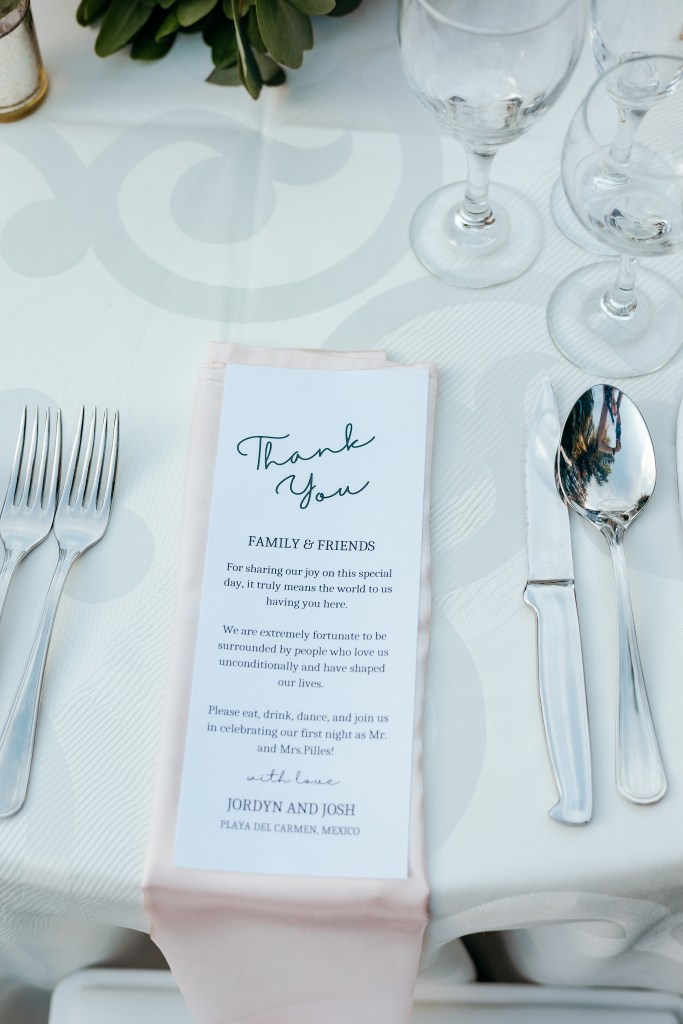 thank you note for guests at destination wedding reception